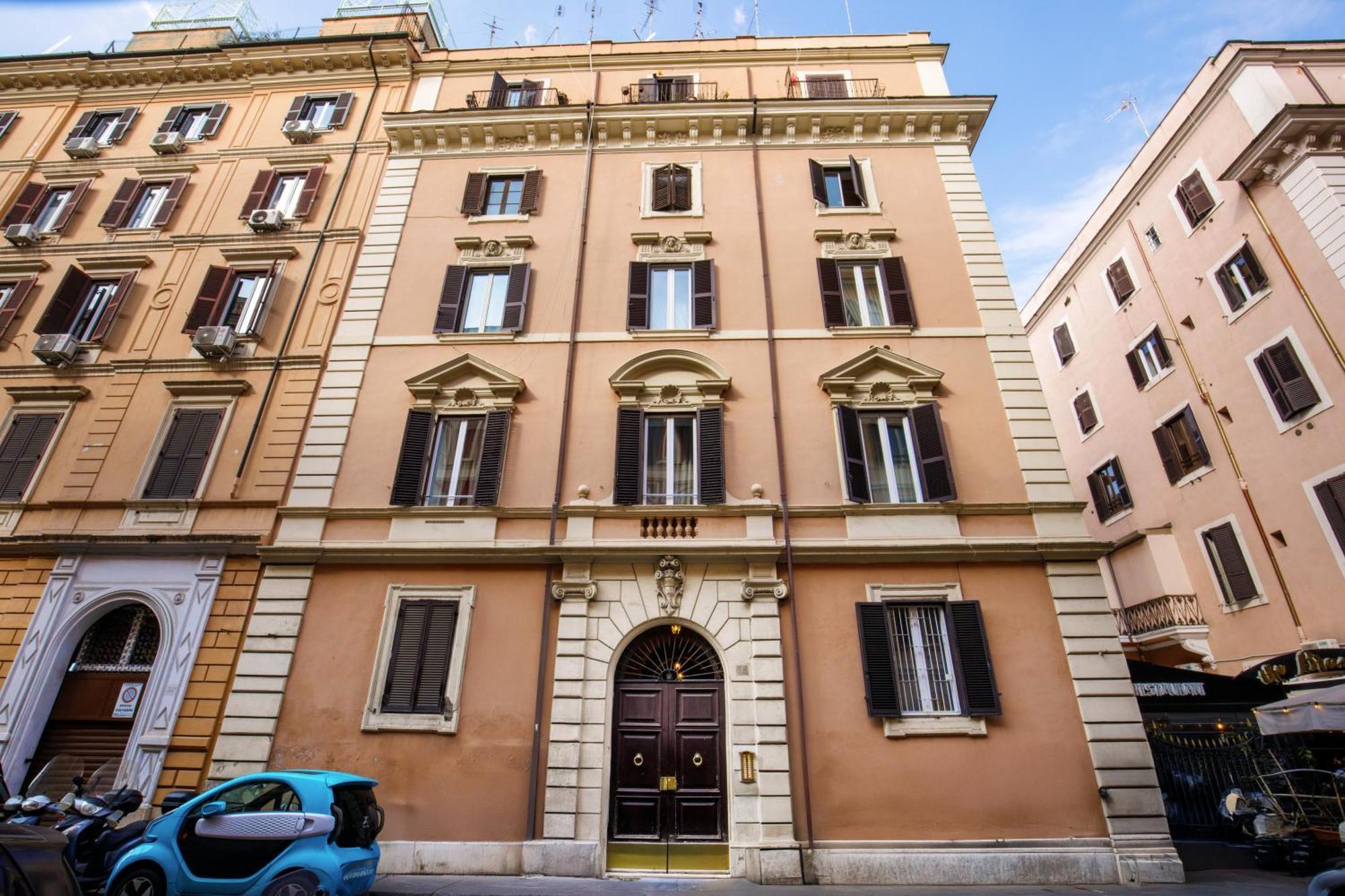 Hotel Royal Court — Foto 1